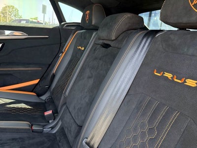 2023 Lamborghini Urus Performante