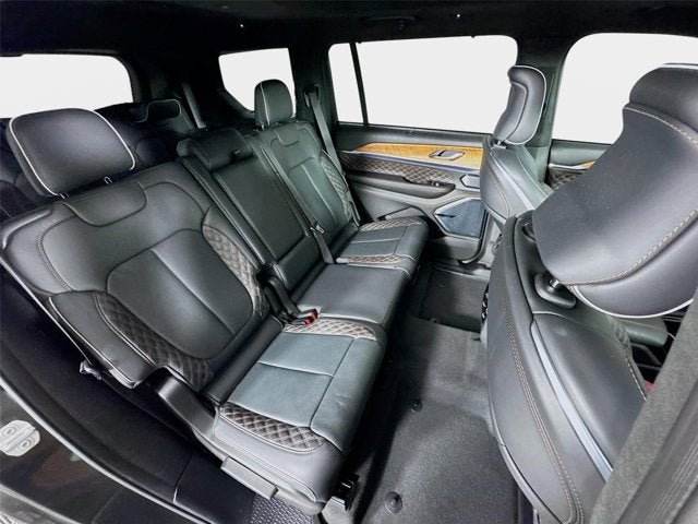 2024 Jeep Grand Cherokee L Summit