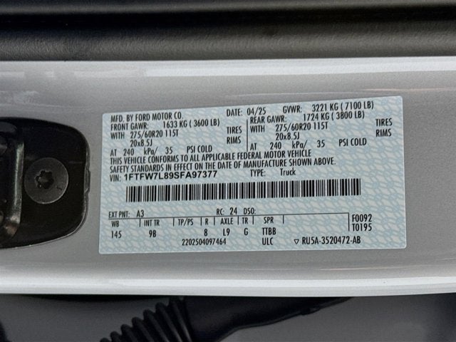 2025 Ford F-150 Platinum