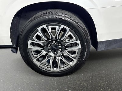 2023 GMC Yukon XL Denali Ultimate