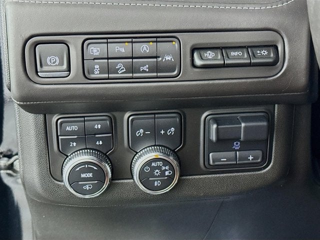 2024 GMC Yukon XL Denali Ultimate
