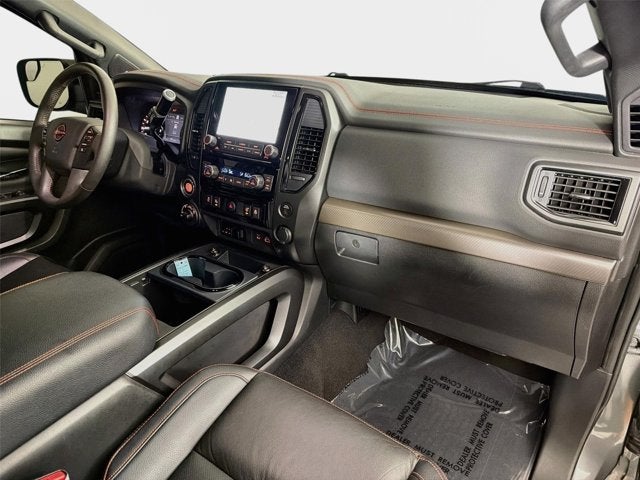 2024 Nissan Titan PRO-4X