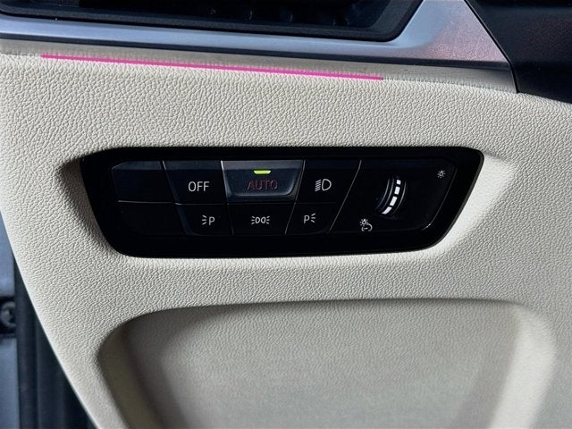 2024 BMW 3 Series 330i