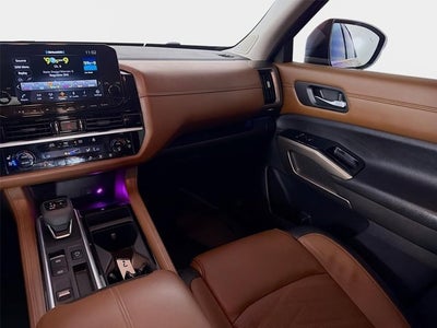 2022 Nissan Pathfinder Platinum