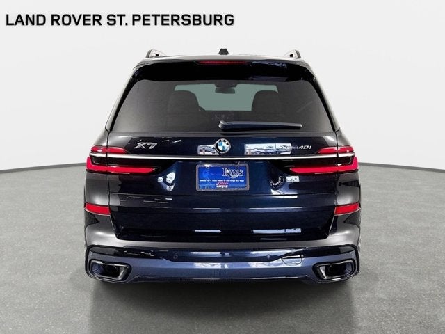 2023 BMW X7 xDrive40i