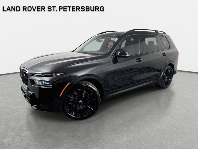 2025 BMW X7 M60i