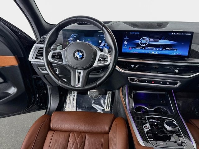 2025 BMW X7 M60i