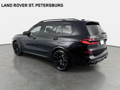 2025 BMW X7 M60i