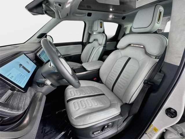 2022 Rivian R1T Adventure