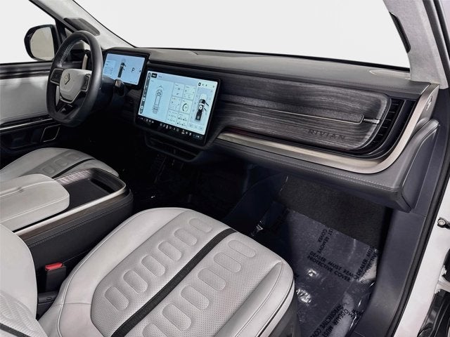 2022 Rivian R1T Adventure