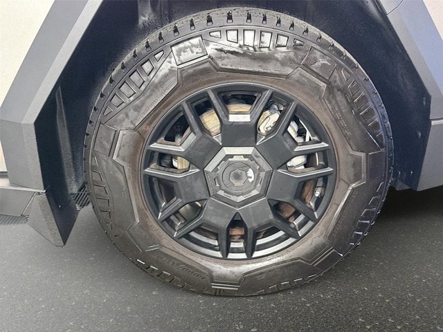 2024 Tesla Cybertruck Base