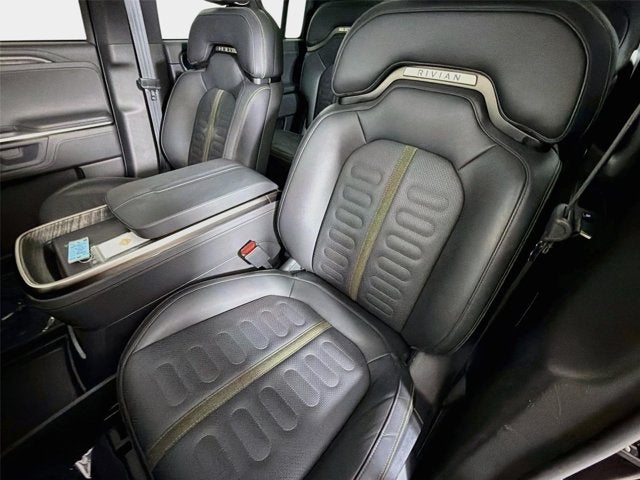 2026 Rivian R1S Dual Motor Max Pack