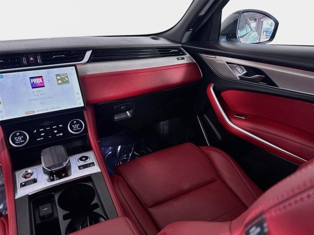 2025 Jaguar F-PACE P250 R-Dynamic S
