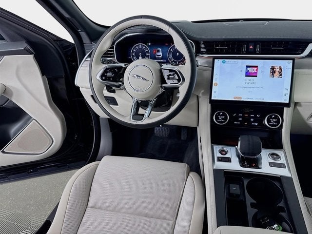 2026 Jaguar F-PACE P250 R-Dynamic S