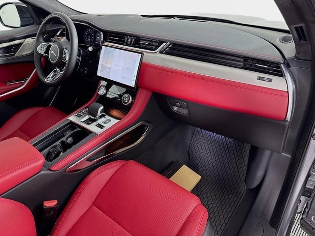 2026 Jaguar F-PACE P250 R-Dynamic S