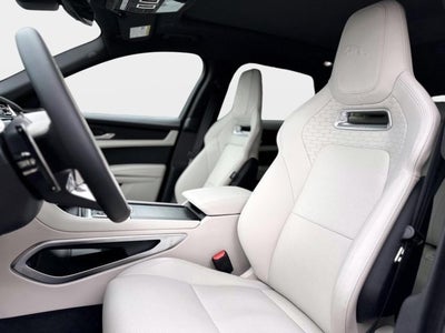 2026 Jaguar F-PACE P250 R-Dynamic S