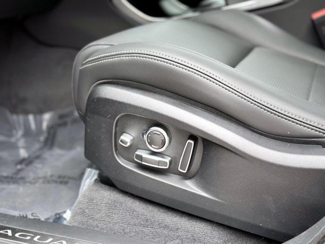 2026 Jaguar F-PACE P250 R-Dynamic S