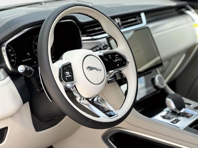 2026 Jaguar F-PACE P400 R-Dynamic S