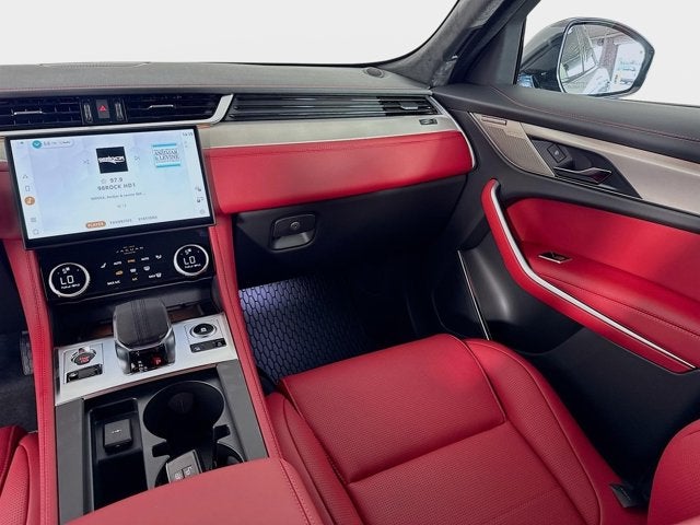 2026 Jaguar F-PACE P400 R-Dynamic S