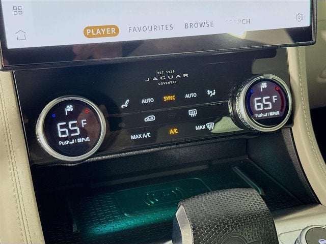 2021 Jaguar F-PACE SVR