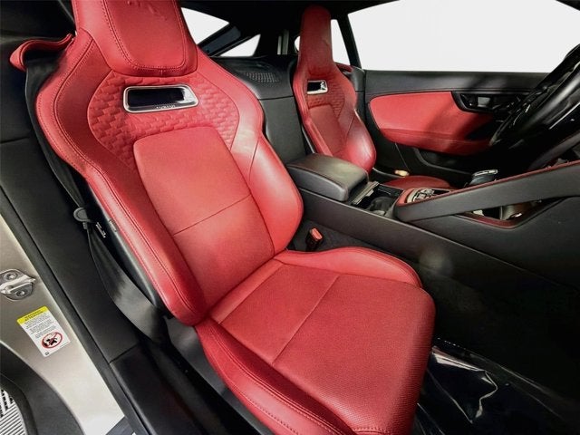 2022 Jaguar F-TYPE P450