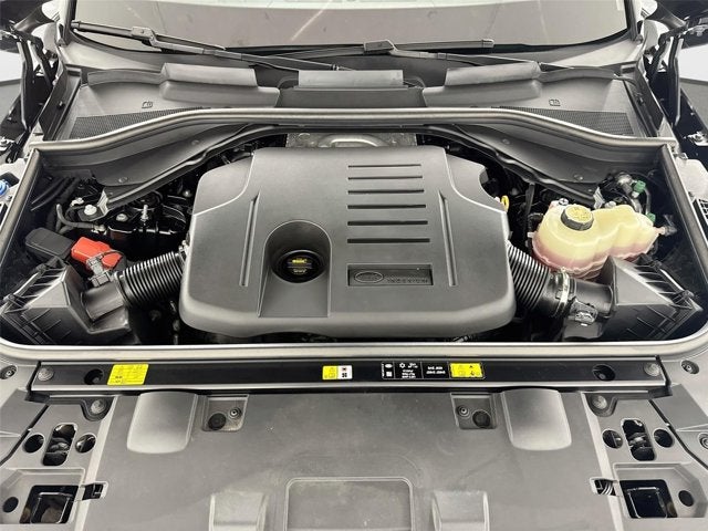 2025 Land Rover Range Rover Sport SE