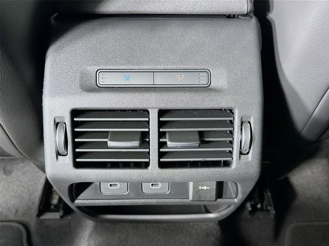 2026 Land Rover Discovery Sport Landmark