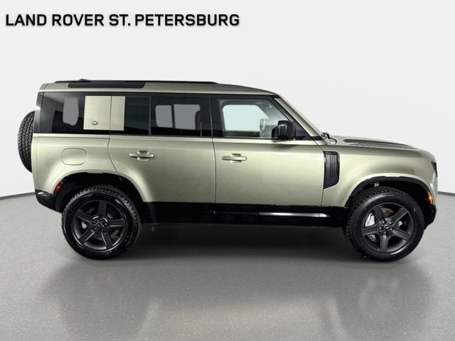 2023 Land Rover Defender 110 X-Dynamic SE