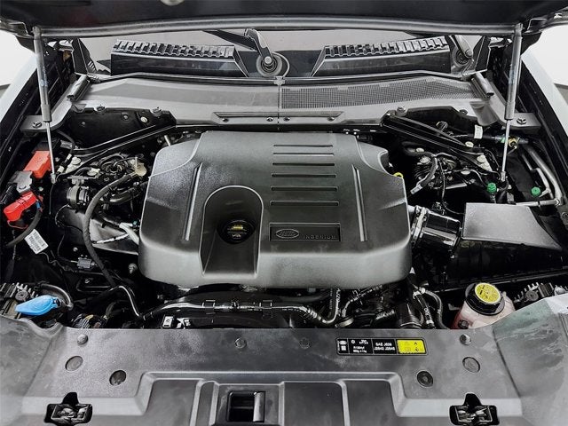 2024 Land Rover Defender 110 X-Dynamic SE