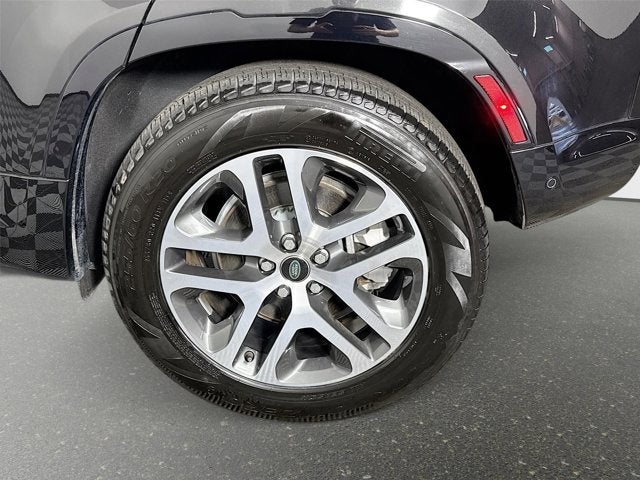 2024 Land Rover Defender 110 X-Dynamic SE