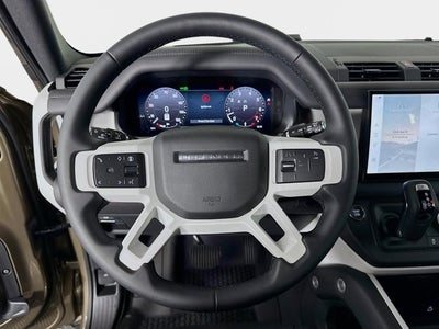 2025 Land Rover Defender 110 X-Dynamic SE
