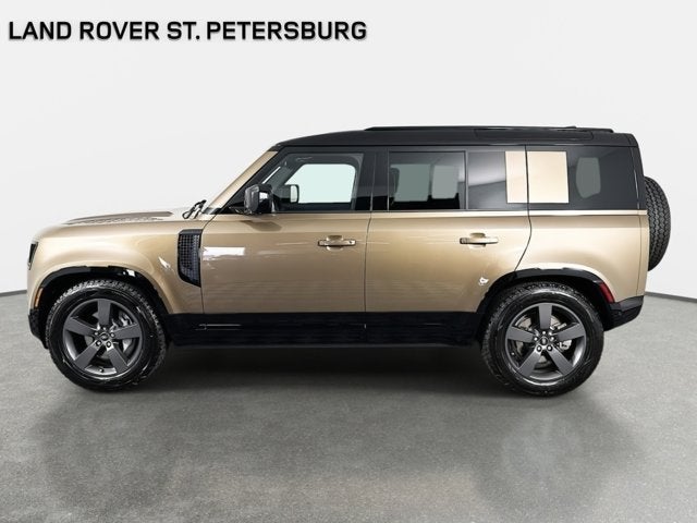 2025 Land Rover Defender 110 X-Dynamic SE