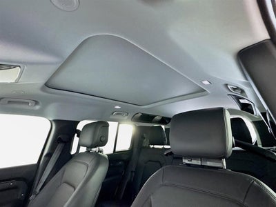 2026 Land Rover Defender 110 X-Dynamic SE