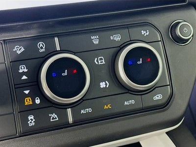 2026 Land Rover Defender 110 X-Dynamic SE