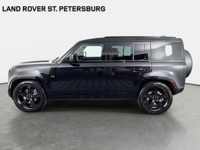 2026 Land Rover Defender 110 X-Dynamic SE