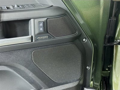 2026 Land Rover Defender 110 X-Dynamic SE