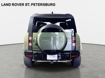 2026 Land Rover Defender 110 X-Dynamic SE