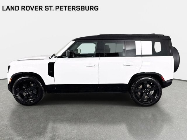 2026 Land Rover Defender 110 X-Dynamic SE