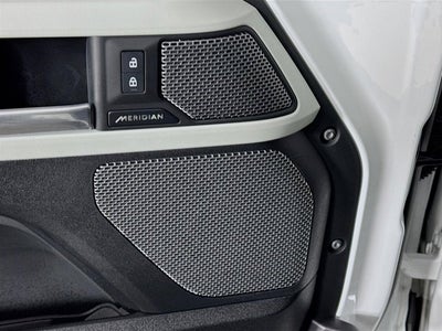 2024 Land Rover Defender 110 X-Dynamic SE