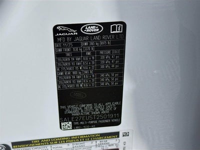 2026 Land Rover Defender 110 X-Dynamic SE