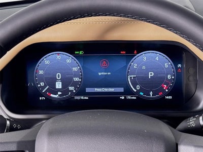 2026 Land Rover Defender 110 X-Dynamic SE