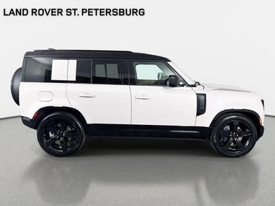2026 Land Rover Defender 110 X-Dynamic SE