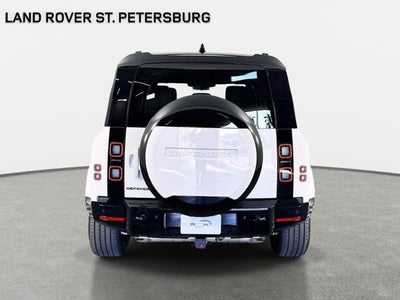 2026 Land Rover Defender 110 X-Dynamic SE