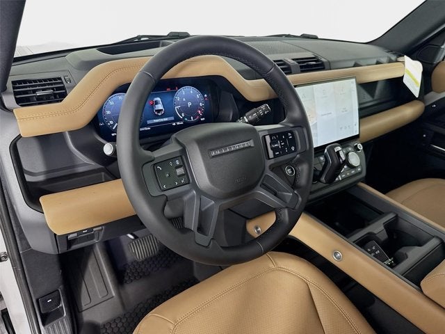 2026 Land Rover Defender 110 X-Dynamic SE