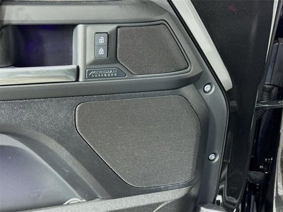 2026 Land Rover Defender 110 X-Dynamic SE