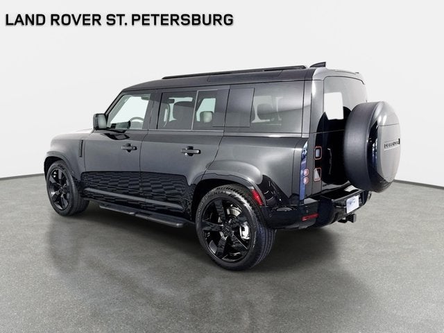 2026 Land Rover Defender 110 X-Dynamic SE