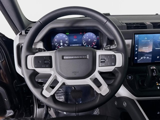 2025 Land Rover Defender 110 X-Dynamic SE