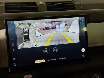 2025 Land Rover Defender 110 X-Dynamic SE