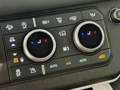 2025 Land Rover Defender 110 X-Dynamic SE