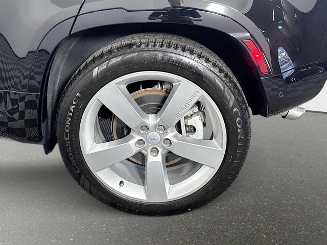 2025 Land Rover Defender 110 X-Dynamic SE